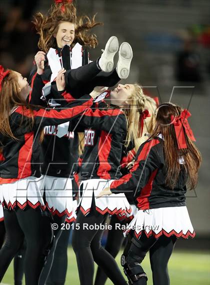 Thumbnail 1 in Tenaha vs. Muenster (UIL 2A Division II Regional Playoff) photogallery.