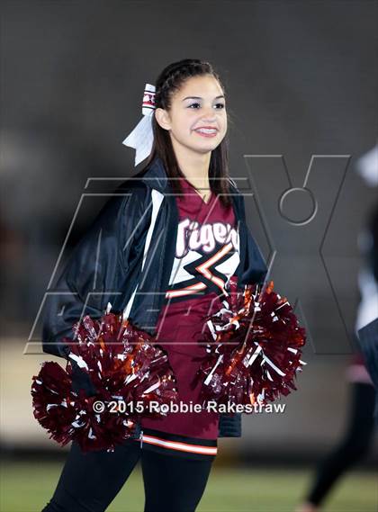 Thumbnail 3 in Tenaha vs. Muenster (UIL 2A Division II Regional Playoff) photogallery.