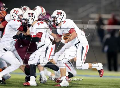 Thumbnail 1 in Tenaha vs. Muenster (UIL 2A Division II Regional Playoff) photogallery.
