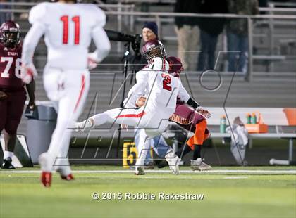 Thumbnail 2 in Tenaha vs. Muenster (UIL 2A Division II Regional Playoff) photogallery.