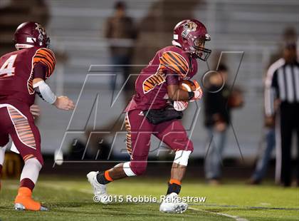 Thumbnail 3 in Tenaha vs. Muenster (UIL 2A Division II Regional Playoff) photogallery.