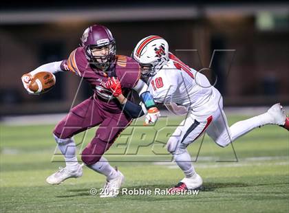 Thumbnail 1 in Tenaha vs. Muenster (UIL 2A Division II Regional Playoff) photogallery.