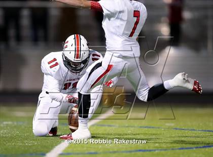 Thumbnail 3 in Tenaha vs. Muenster (UIL 2A Division II Regional Playoff) photogallery.