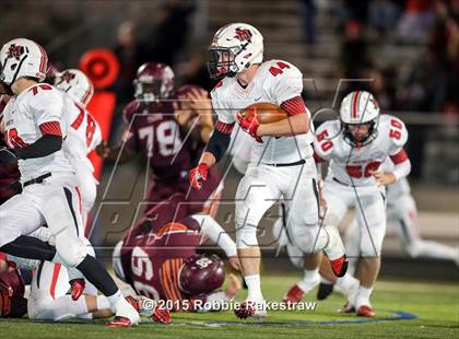 Thumbnail 3 in Tenaha vs. Muenster (UIL 2A Division II Regional Playoff) photogallery.