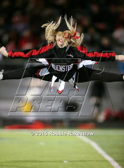 Thumbnail 2 in Tenaha vs. Muenster (UIL 2A Division II Regional Playoff) photogallery.