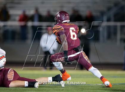 Thumbnail 1 in Tenaha vs. Muenster (UIL 2A Division II Regional Playoff) photogallery.