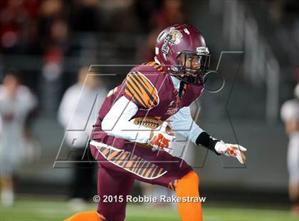 Thumbnail 1 in Tenaha vs. Muenster (UIL 2A Division II Regional Playoff) photogallery.