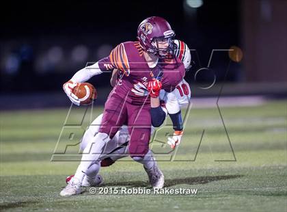 Thumbnail 2 in Tenaha vs. Muenster (UIL 2A Division II Regional Playoff) photogallery.