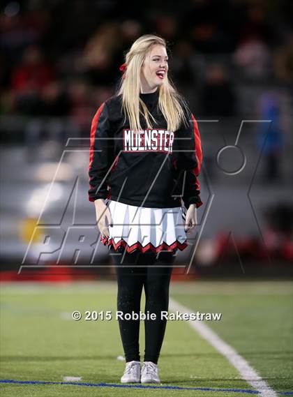 Thumbnail 1 in Tenaha vs. Muenster (UIL 2A Division II Regional Playoff) photogallery.