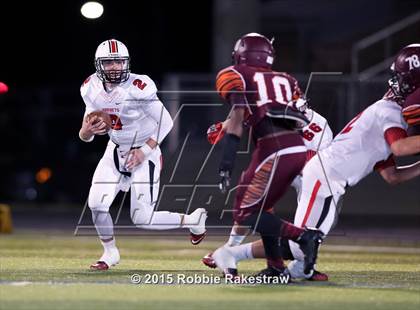Thumbnail 1 in Tenaha vs. Muenster (UIL 2A Division II Regional Playoff) photogallery.