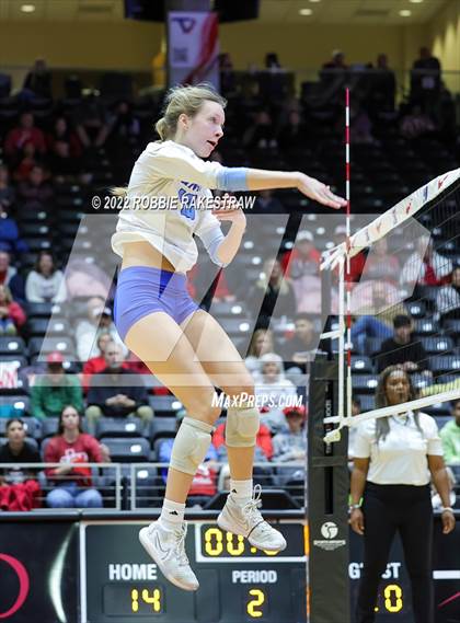 Thumbnail 1 in Columbus vs. Gunter (UIL 3A Semifinal) photogallery.