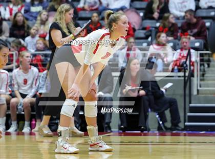 Thumbnail 2 in Columbus vs. Gunter (UIL 3A Semifinal) photogallery.