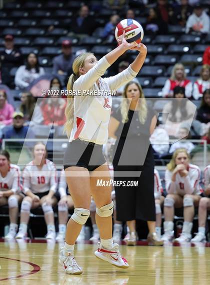 Thumbnail 2 in Columbus vs. Gunter (UIL 3A Semifinal) photogallery.
