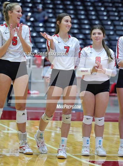 Thumbnail 2 in Columbus vs. Gunter (UIL 3A Semifinal) photogallery.
