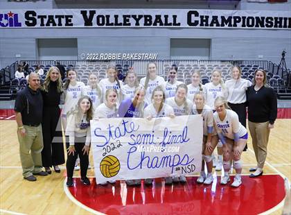 Thumbnail 1 in Columbus vs. Gunter (UIL 3A Semifinal) photogallery.