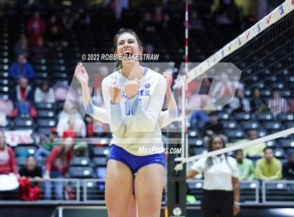 Thumbnail 1 in Columbus vs. Gunter (UIL 3A Semifinal) photogallery.