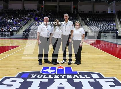 Thumbnail 3 in Columbus vs. Gunter (UIL 3A Semifinal) photogallery.