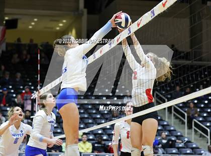 Thumbnail 3 in Columbus vs. Gunter (UIL 3A Semifinal) photogallery.