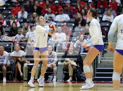 Thumbnail 3 in Columbus vs. Gunter (UIL 3A Semifinal) photogallery.