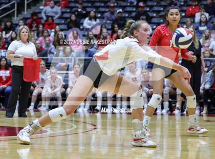 Thumbnail 1 in Columbus vs. Gunter (UIL 3A Semifinal) photogallery.