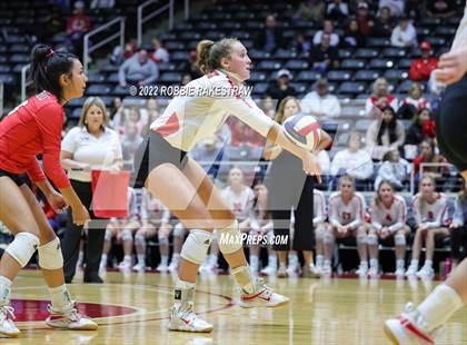 Thumbnail 1 in Columbus vs. Gunter (UIL 3A Semifinal) photogallery.