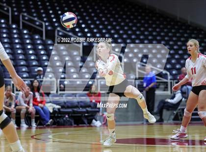 Thumbnail 1 in Columbus vs. Gunter (UIL 3A Semifinal) photogallery.