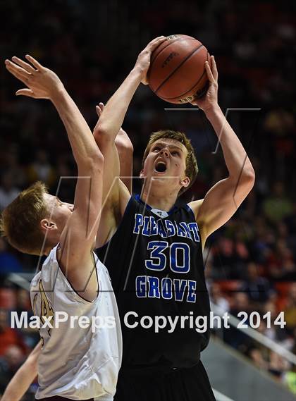 Thumbnail 2 in Pleasant Grove vs. Lone Peak (UHSAA 5A Final) photogallery.