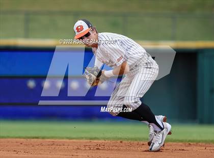 Thumbnail 2 in Rockwall-Heath vs. Rockwall (UIL 6A Regional Final Game 1) photogallery.