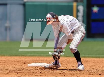 Thumbnail 3 in Rockwall-Heath vs. Rockwall (UIL 6A Regional Final Game 1) photogallery.