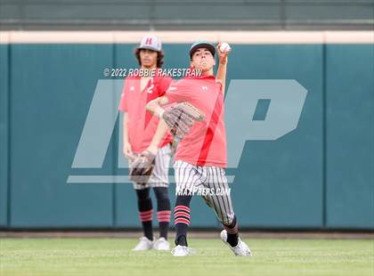 Thumbnail 1 in Rockwall-Heath vs. Rockwall (UIL 6A Regional Final Game 1) photogallery.