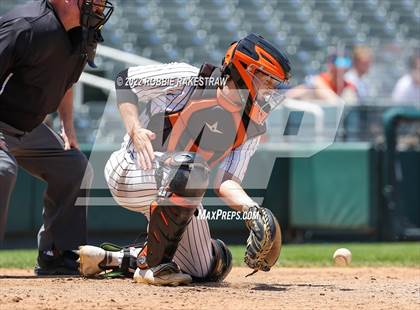 Thumbnail 1 in Rockwall-Heath vs. Rockwall (UIL 6A Regional Final Game 1) photogallery.