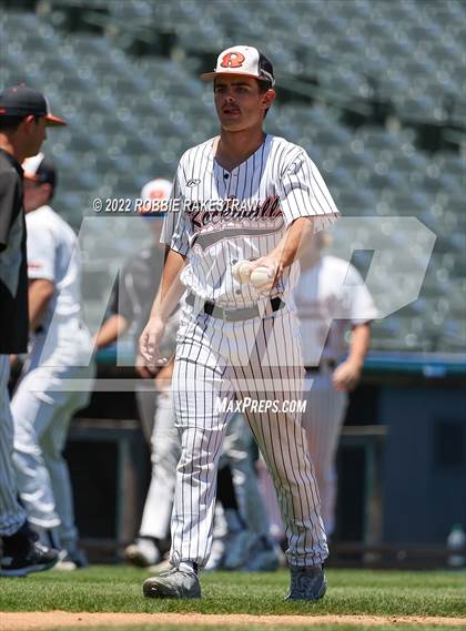 Thumbnail 2 in Rockwall-Heath vs. Rockwall (UIL 6A Regional Final Game 1) photogallery.