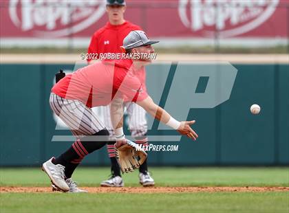 Thumbnail 1 in Rockwall-Heath vs. Rockwall (UIL 6A Regional Final Game 1) photogallery.