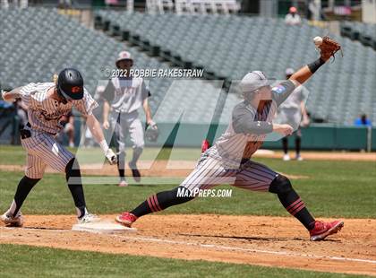 Thumbnail 3 in Rockwall-Heath vs. Rockwall (UIL 6A Regional Final Game 1) photogallery.