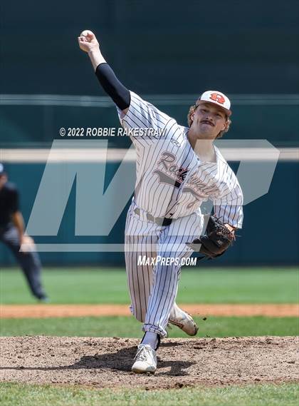 Thumbnail 3 in Rockwall-Heath vs. Rockwall (UIL 6A Regional Final Game 1) photogallery.