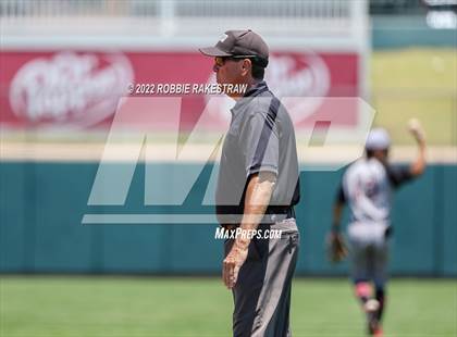 Thumbnail 1 in Rockwall-Heath vs. Rockwall (UIL 6A Regional Final Game 1) photogallery.