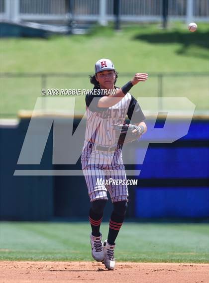 Thumbnail 2 in Rockwall-Heath vs. Rockwall (UIL 6A Regional Final Game 1) photogallery.