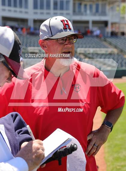 Thumbnail 3 in Rockwall-Heath vs. Rockwall (UIL 6A Regional Final Game 1) photogallery.