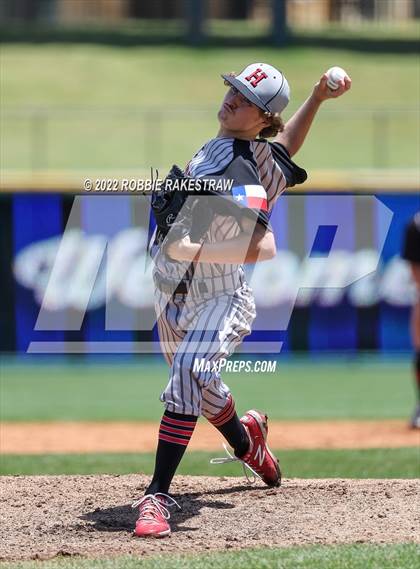 Thumbnail 2 in Rockwall-Heath vs. Rockwall (UIL 6A Regional Final Game 1) photogallery.