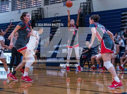 Thumbnail 1 in 'Iolani vs. Mater Dei (Imua Invitational) photogallery.