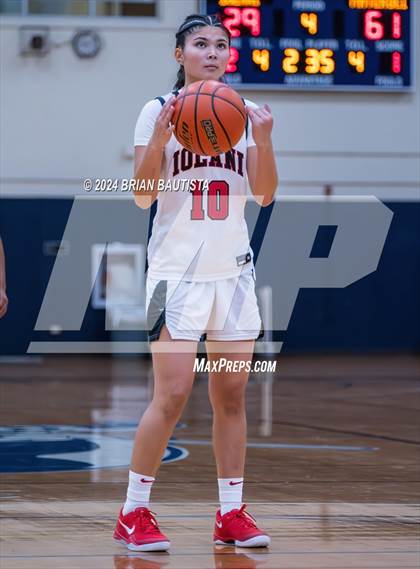 Thumbnail 1 in 'Iolani vs. Mater Dei (Imua Invitational) photogallery.