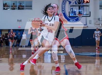 Thumbnail 3 in 'Iolani vs. Mater Dei (Imua Invitational) photogallery.