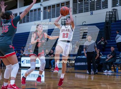 Thumbnail 1 in 'Iolani vs. Mater Dei (Imua Invitational) photogallery.
