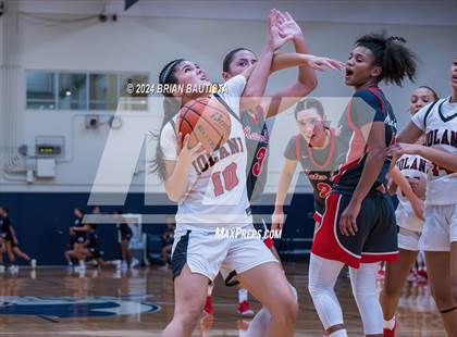 Thumbnail 1 in 'Iolani vs. Mater Dei (Imua Invitational) photogallery.