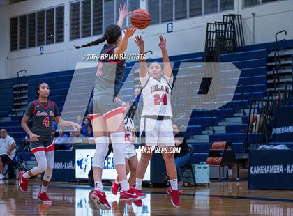 Thumbnail 3 in 'Iolani vs. Mater Dei (Imua Invitational) photogallery.