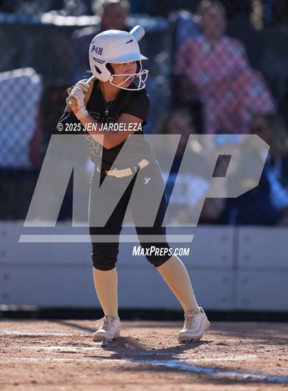 Thumbnail 2 in Palmer Ridge vs. Holy Family (CHSAA 4A Semifinal) photogallery.