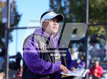 Thumbnail 1 in Palmer Ridge vs. Holy Family (CHSAA 4A Semifinal) photogallery.