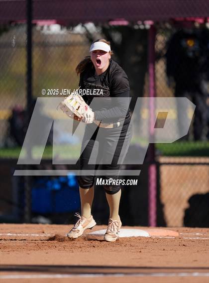 Thumbnail 1 in Palmer Ridge vs. Holy Family (CHSAA 4A Semifinal) photogallery.