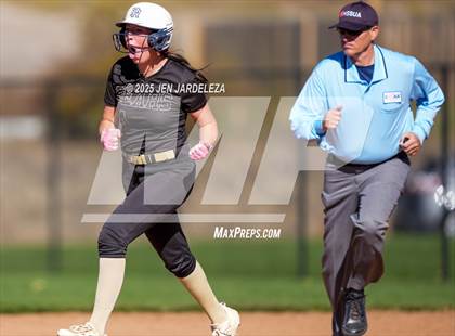 Thumbnail 2 in Palmer Ridge vs. Holy Family (CHSAA 4A Semifinal) photogallery.