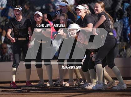 Thumbnail 3 in Palmer Ridge vs. Holy Family (CHSAA 4A Semifinal) photogallery.